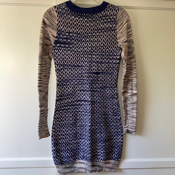 French Connection Sweater Minidress - Picture 2 of 9